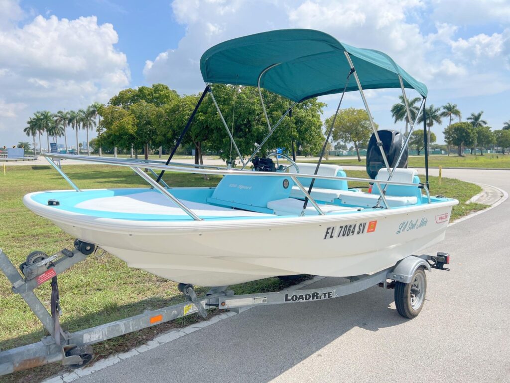 2008 Boston Whaler 130 Sport