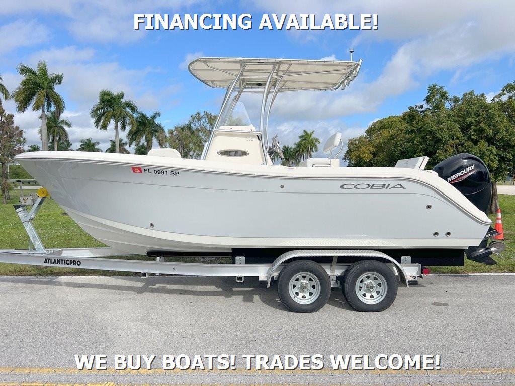 2020 Cobia 220