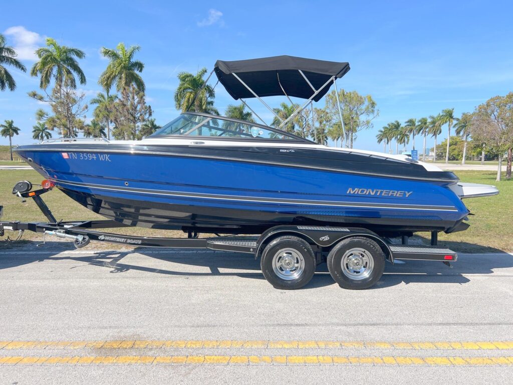 2020 Monterey 224FS