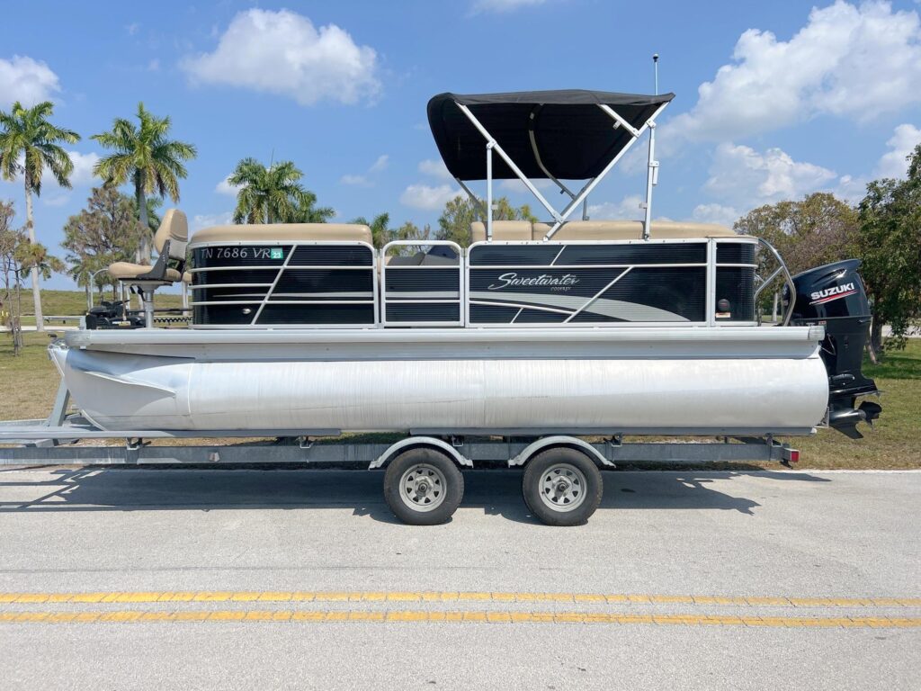 2019 Sweetwater 2086 BF