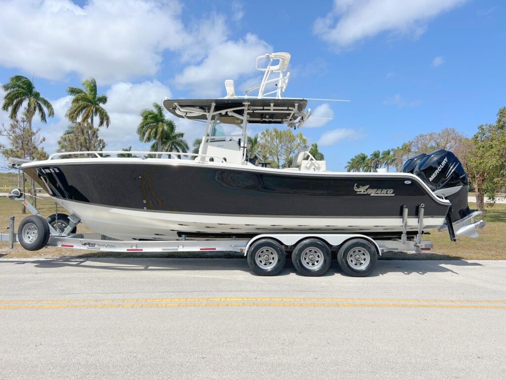 2017 Mako 284 Center Console