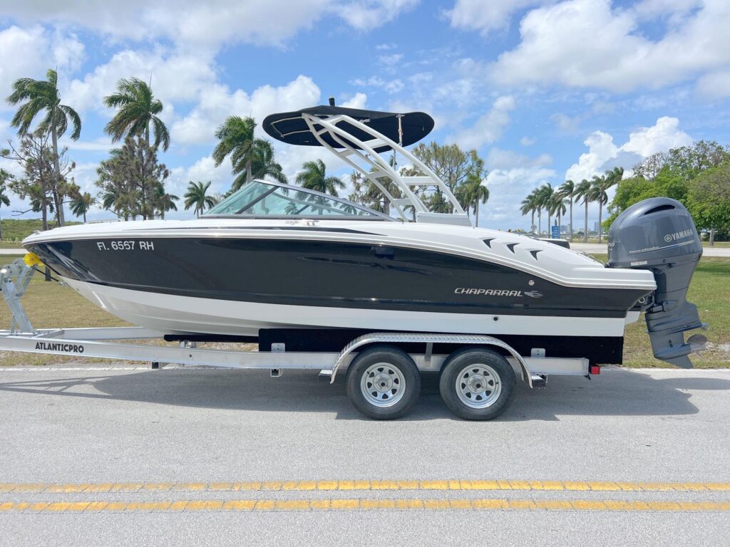 2017 Chaparral 21 H2O Sport