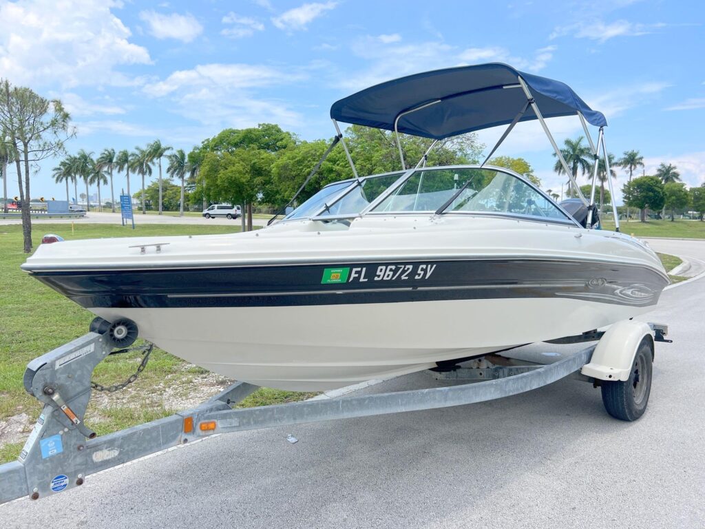 2004 Sea Ray 180 Bow Rider