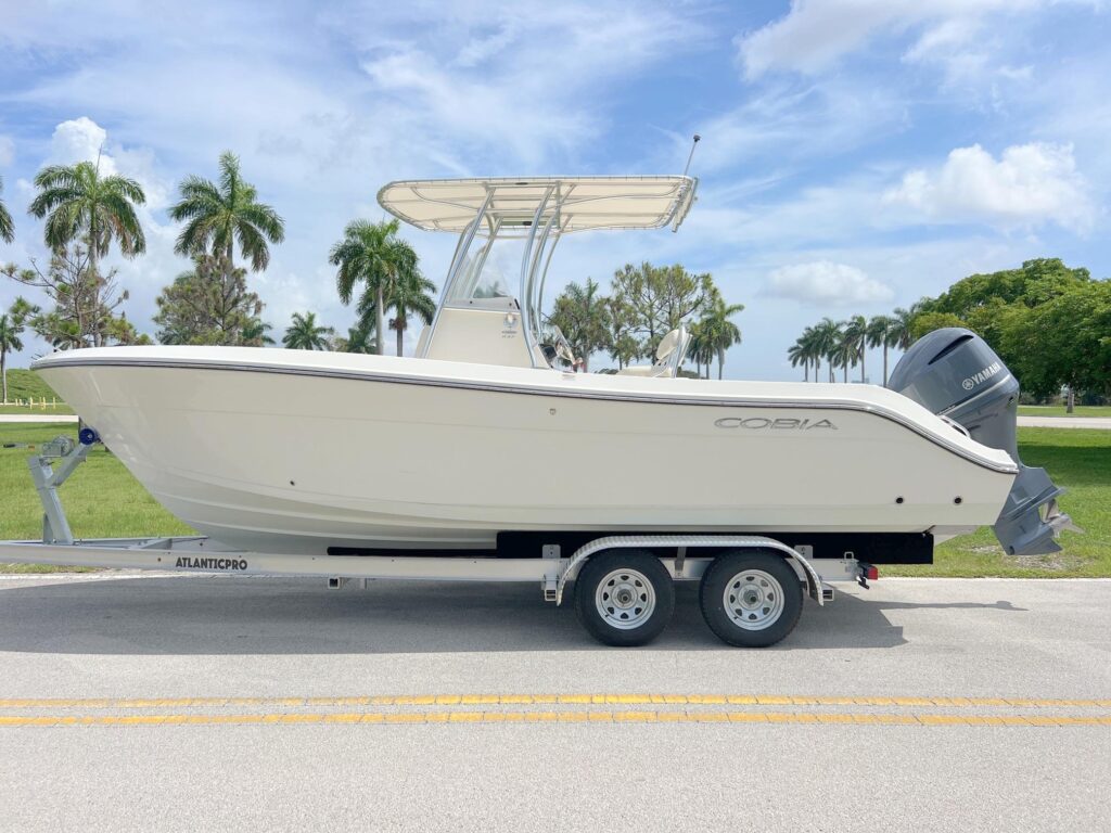 2019 Cobia 237 Center Console