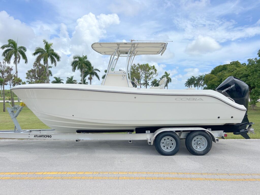 2020 Cobia 237 Center Console