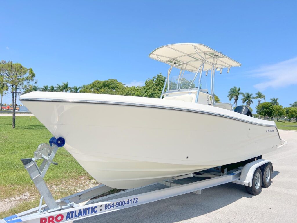 2020 Cobia 237 Center Console