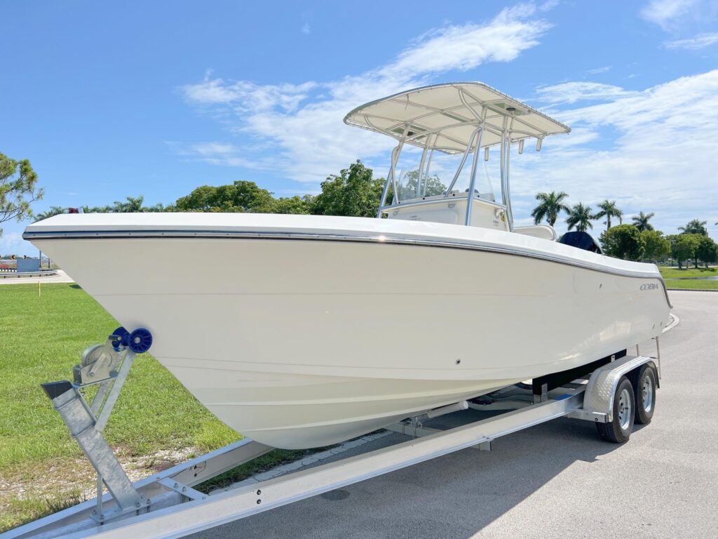 2020 Cobia 237 Center Console