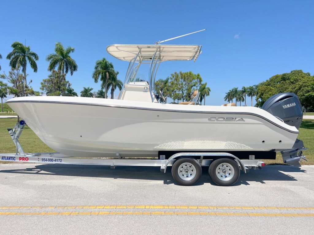 2020 Cobia 237 Center Console