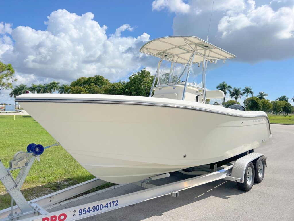 2018 Cobia 220