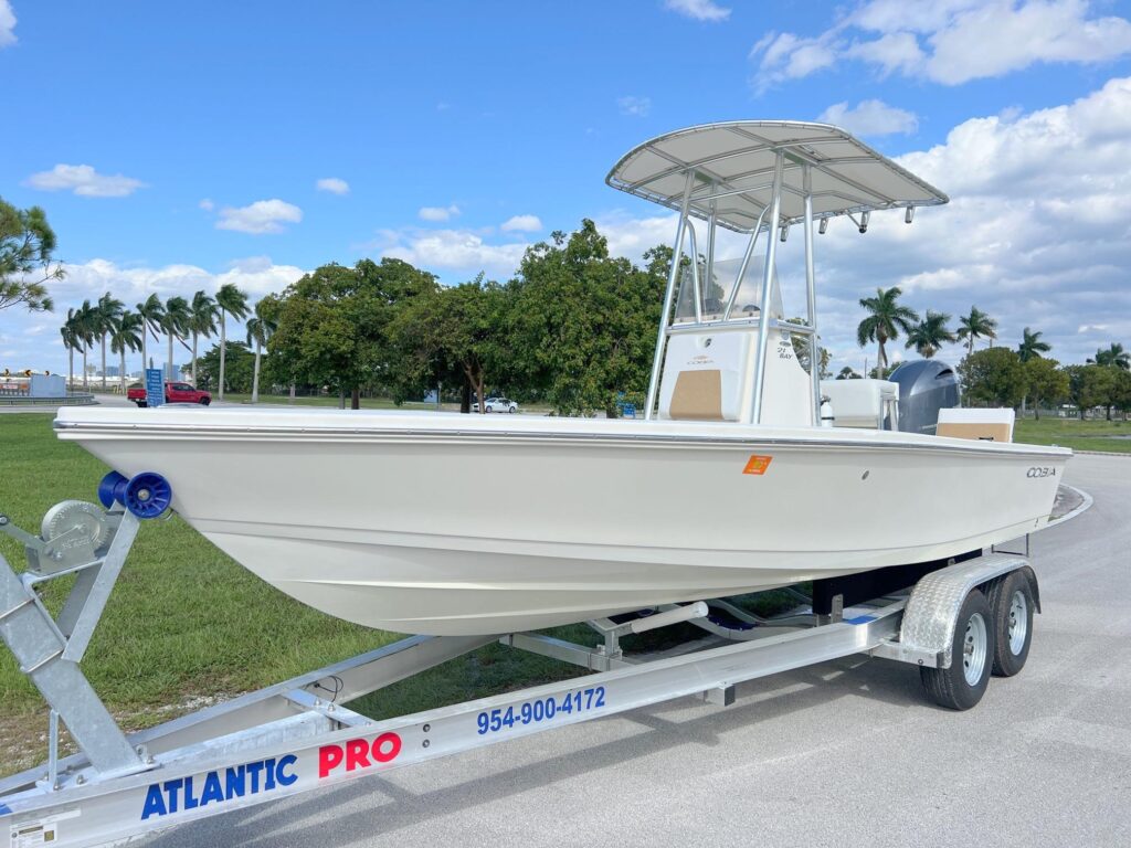 2019 Cobia 21 Bay