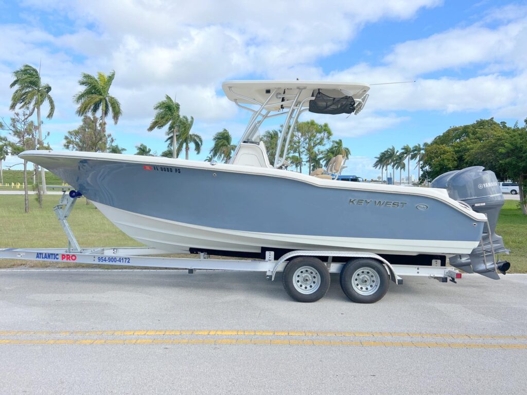 2014 Key West 244 Center Console