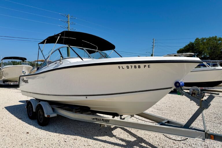 2009 Mako 216 Dual Console