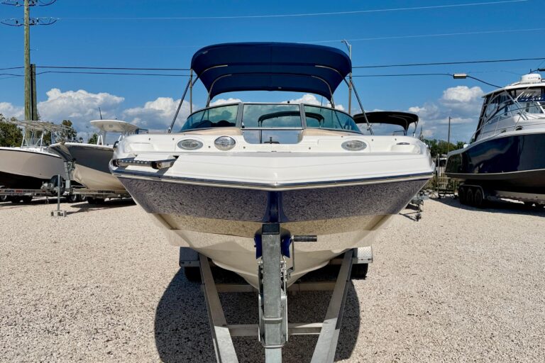 2014 NauticStar 243DC Sport Deck