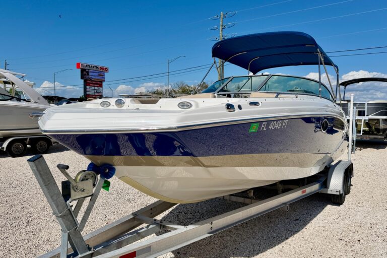 2014 NauticStar 243DC Sport Deck