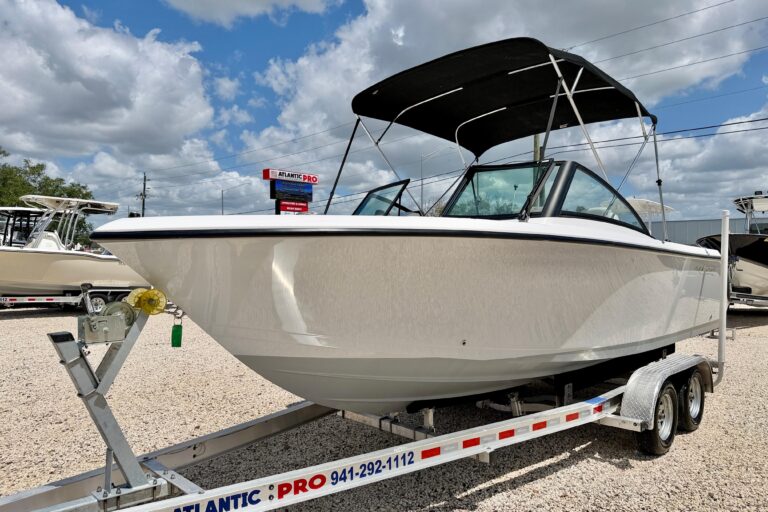 2023 Aquasport 2200 Dual Console