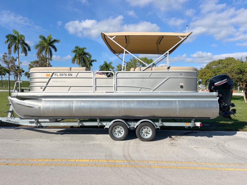 2019 Sweetwater 2286