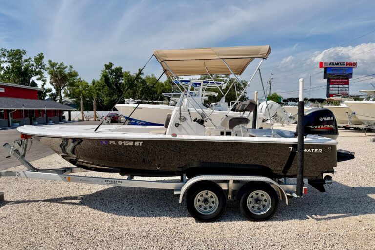 2021 Tidewater 1910 Bay Max